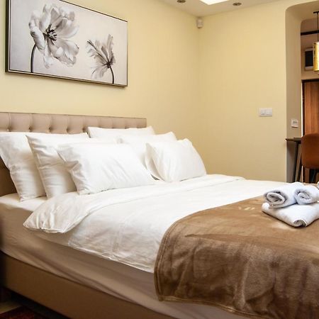 N10 Apartment Belgrád Kültér fotó