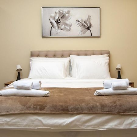 N10 Apartment Belgrád Kültér fotó