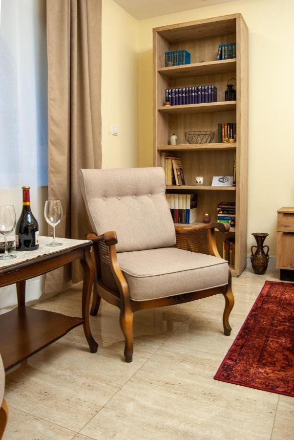 N10 Apartment Belgrád Kültér fotó